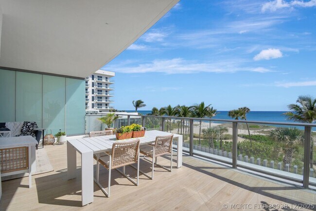 Foto del edificio - 1116 N Ocean Blvd