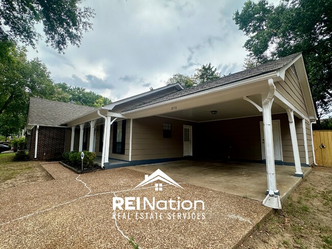 Foto del edificio - NEWLY RENOVATED! Massive 4BR/2BA Bartlett Stunner | Hardwoods & Fireplace!
