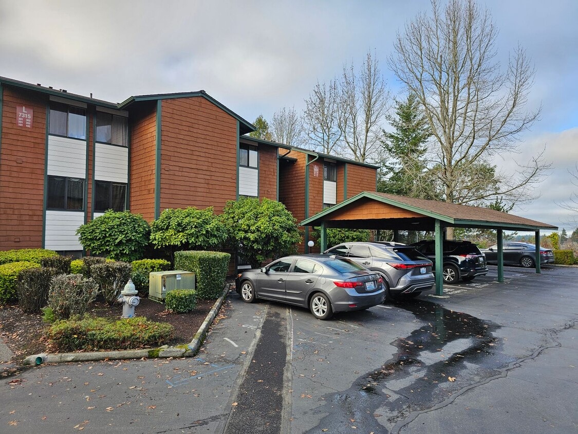 Foto principal - Amenity PACKED Condo for Rent in Tacoma!