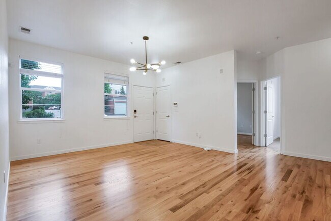 Foto del edificio - 4100 Albion St