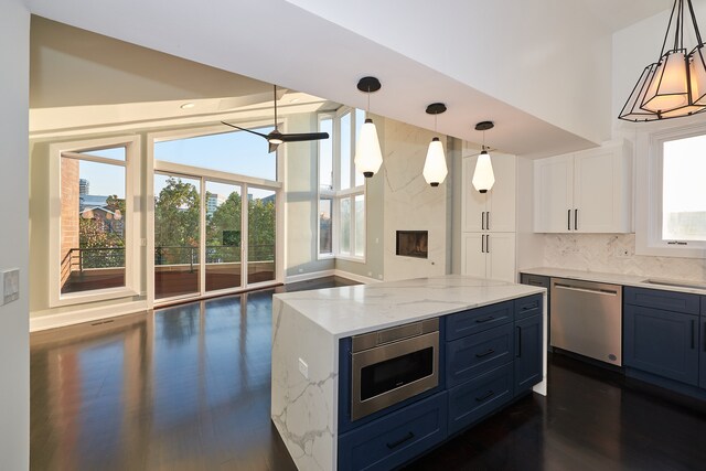 Foto del edificio - 1360 W Hubbard St