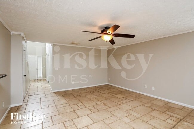 Foto del edificio - 5651 Skylar Creek Ln NE
