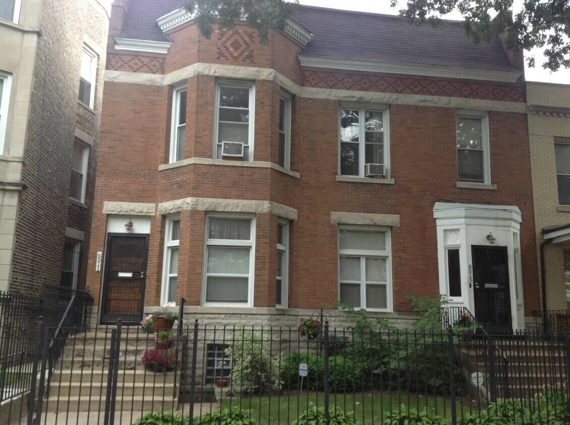 Primary Photo - 6515 S Ingleside Ave