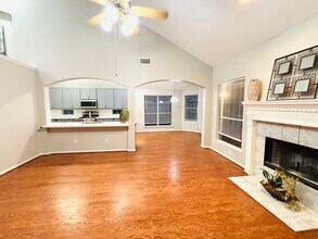 Building Photo - 3759 Heritage Colony Dr