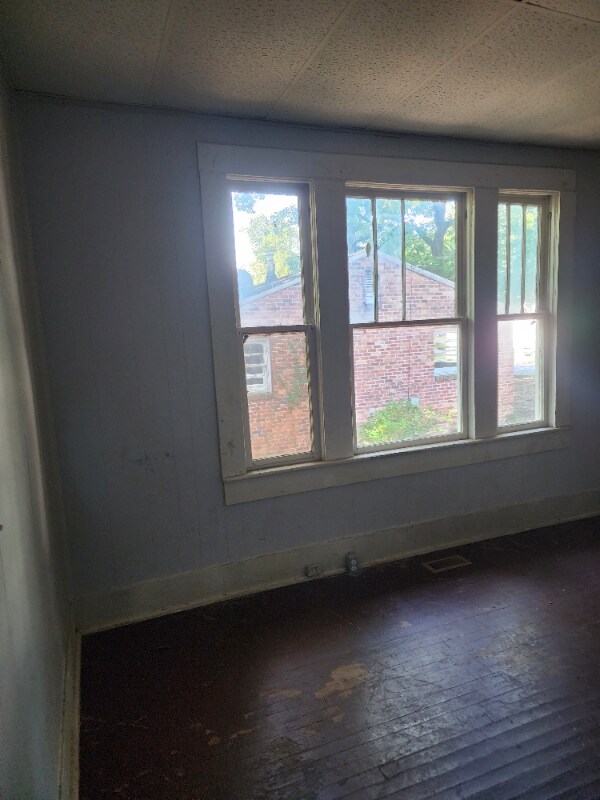 Foto del edificio - 431 Bethlehem Dr