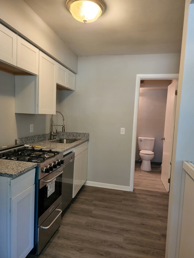 Foto principal - 755 Buchanan Ave