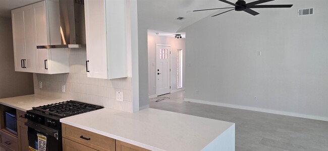 Foto del edificio - 1403 Bramblebury Dr