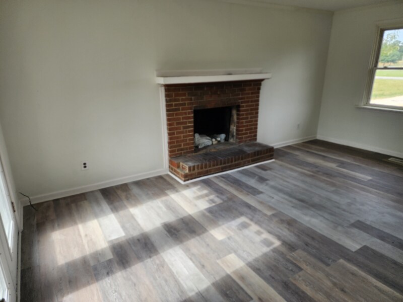 Foto del edificio - 8013 Walnut Grove Rd
