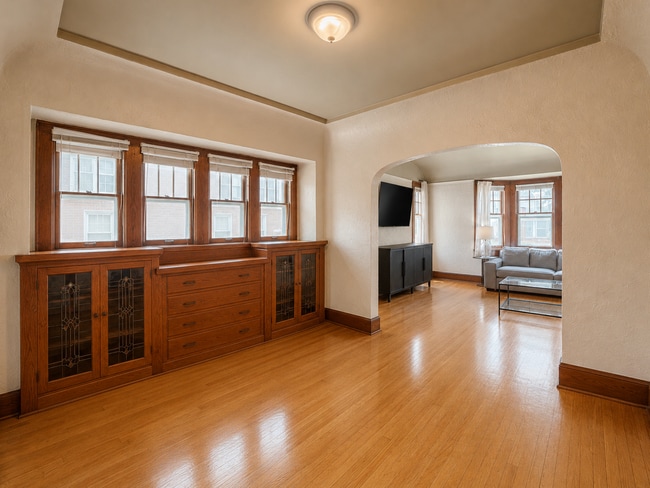 Building Photo - 2572 N 66th St