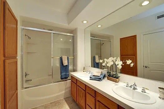 Foto del edificio - 1444 S Third St