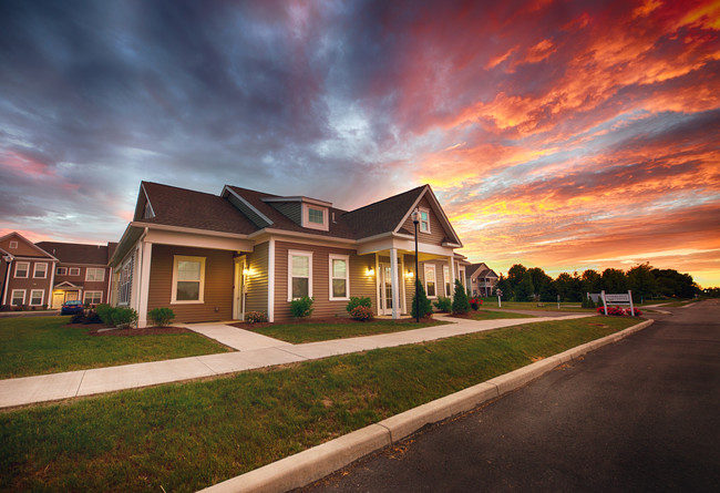 Building Photo - Pinebrooke Apartments