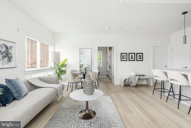 Foto del edificio - 2709 Cecil B. Moore Ave