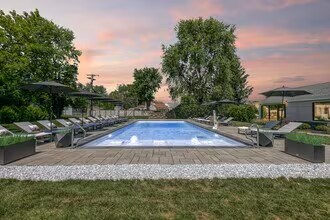 Foto del edificio - 7200 Marion Ave