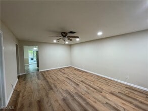 Building Photo - 4108 SE 18th Pl