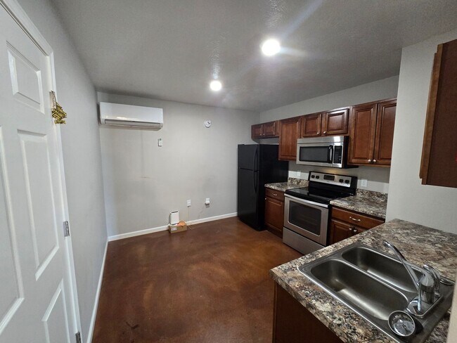 Foto del edificio - Studio Apartment in Newport