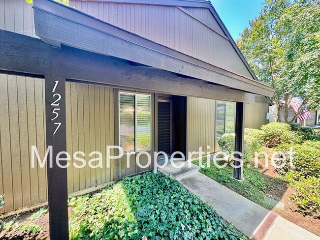 Building Photo - 1257 Bonnie Glen Ln