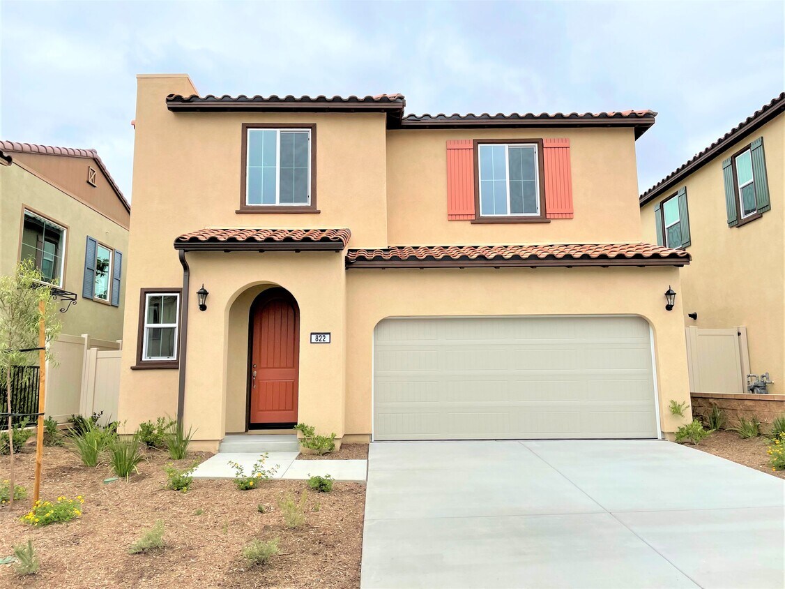 Foto principal - 822 Brookdale Dr