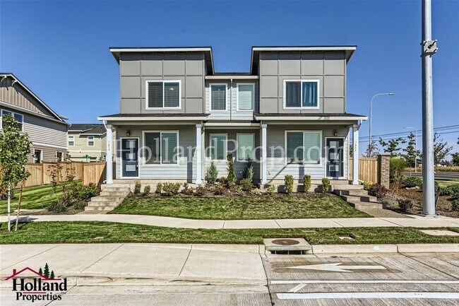 Foto del edificio - Gorgeous 3-Bedroom Single-Family Home with...