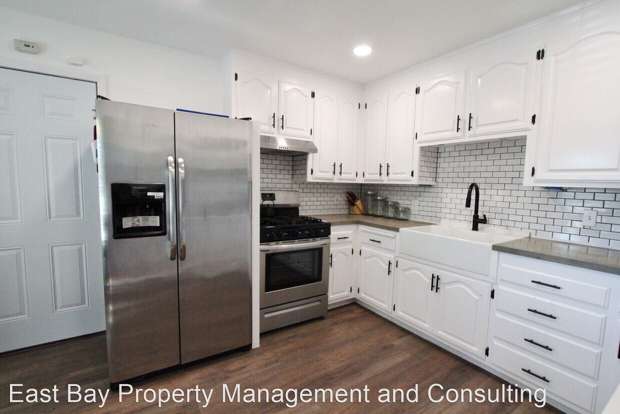 Foto principal - 2 br, 1 bath House - 33534 4th St.