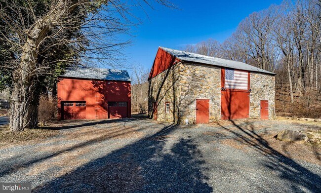 Building Photo - 768 Forgedale Rd
