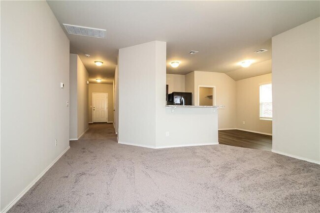 Building Photo - 5227 Mac Rd