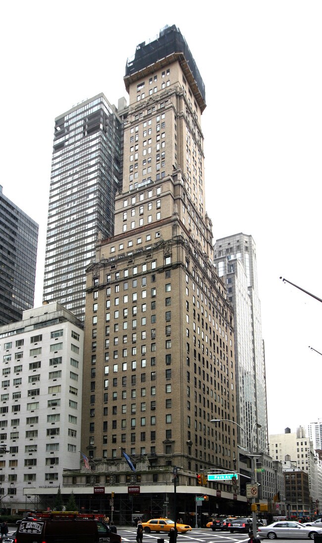 Foto del edificio - The Ritz Tower