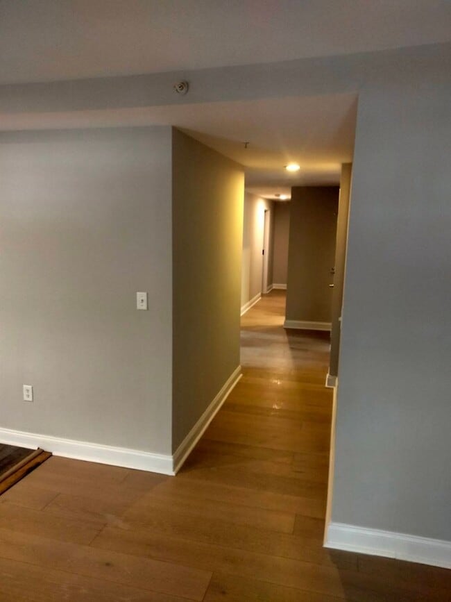 Building Photo - 38 Imlay St