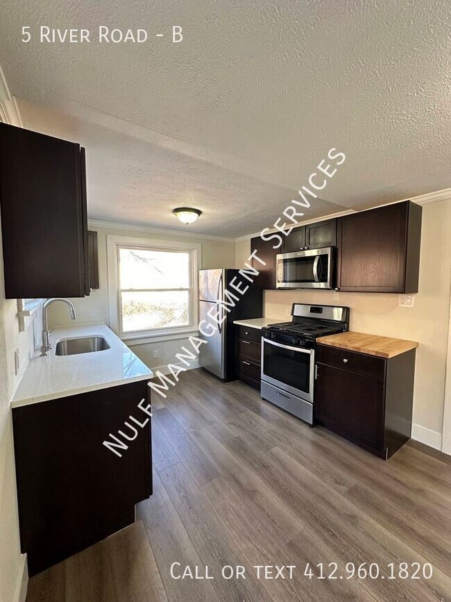 Building Photo - O'Hara Township on the Allegheny, 2 bed 1 ...