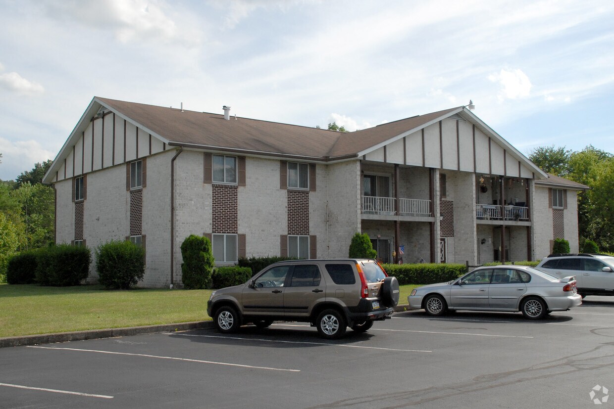 Foto del edificio - Millersdorf Apartments