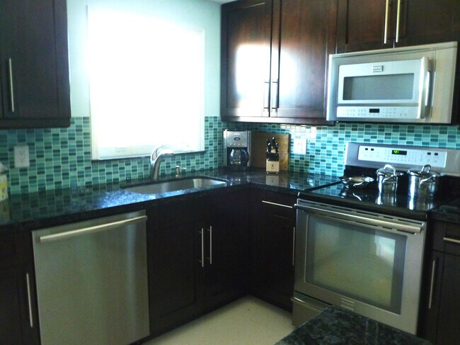 Foto del edificio - 2871 N Ocean Blvd