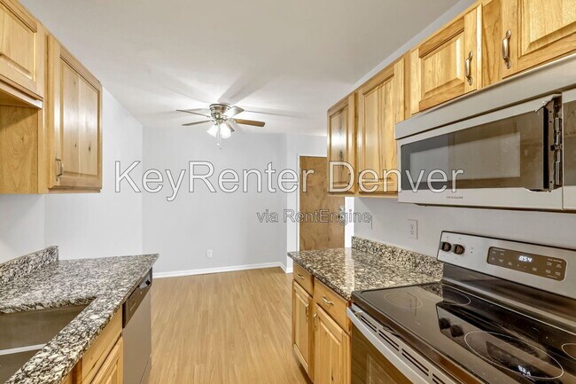 Building Photo - 10211 Ura Ln