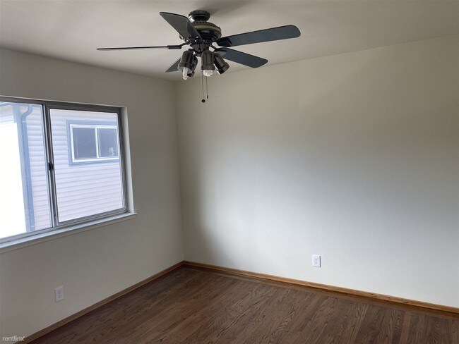 Building Photo - 1 br, 1 bath Apartment - 310 Winslow St Apt C