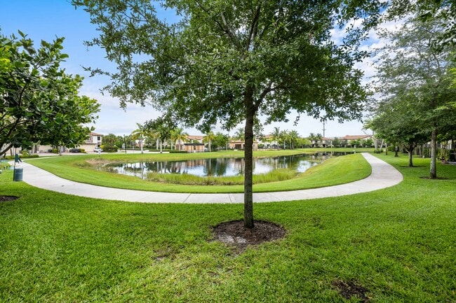 Building Photo - 6948 Broadland Way