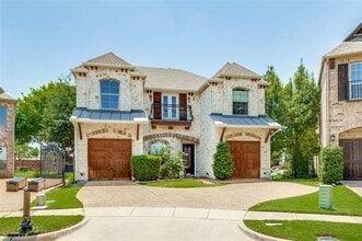 Building Photo - 4828 Pyramid Dr