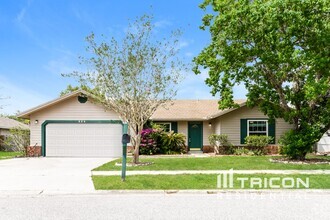 Building Photo - 854 N Jerico Dr