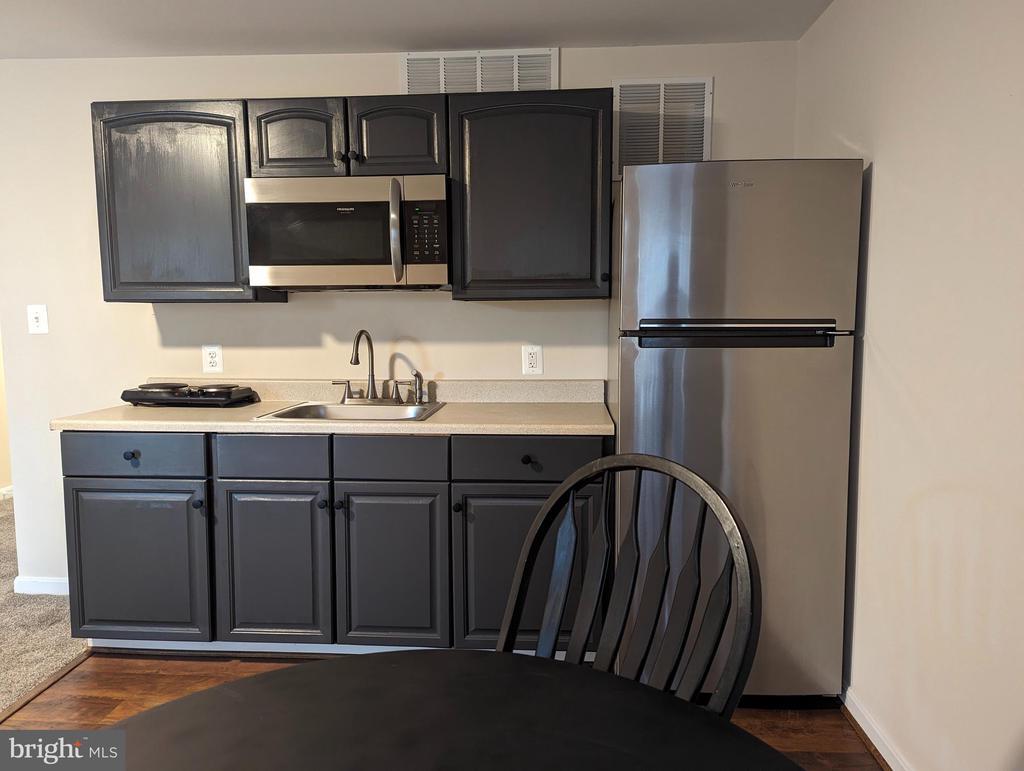 Foto principal - 141 Winslow Pl