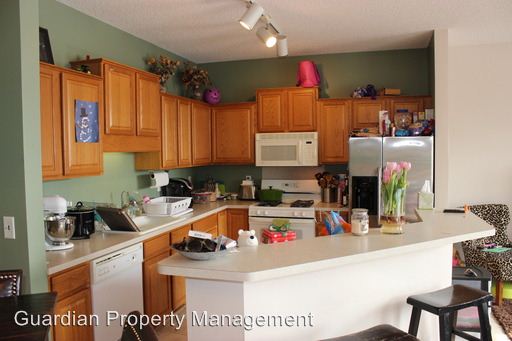 Building Photo - 20711 Hampshire Cir