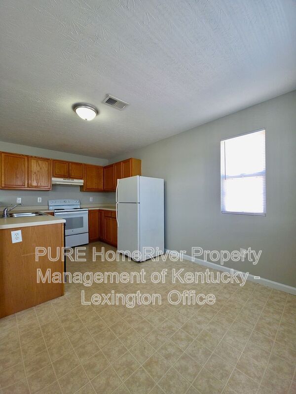 Building Photo - 126 Grinder Ct