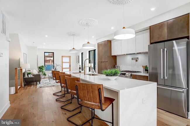 Foto del edificio - 1023 Irving St NW