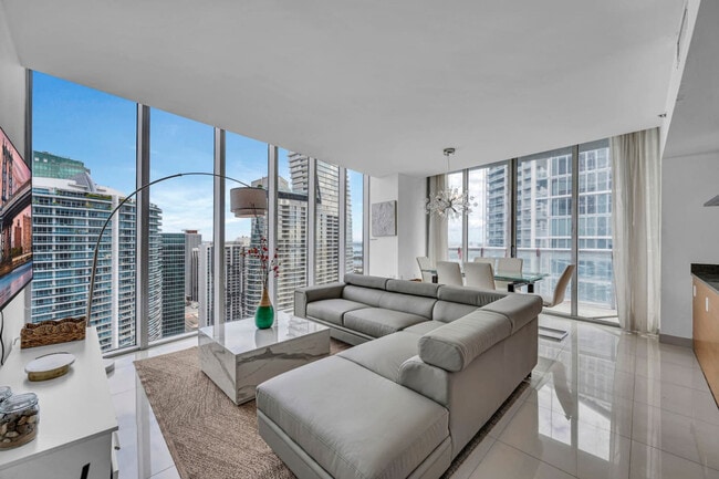 Foto del edificio - 485 Brickell Ave