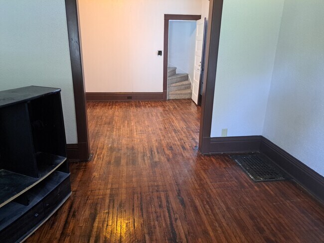 Foto del edificio - 915 W Thrush Ave