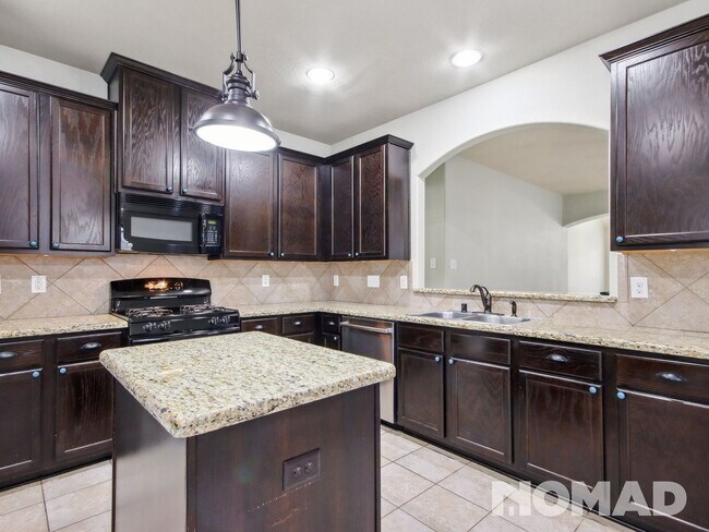 Foto del edificio - 2331 Grey Reef Dr