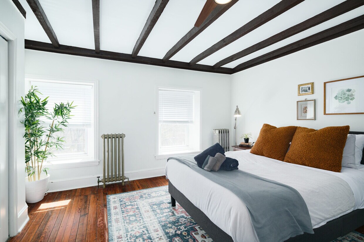 Foto principal - 3829 Cresson St
