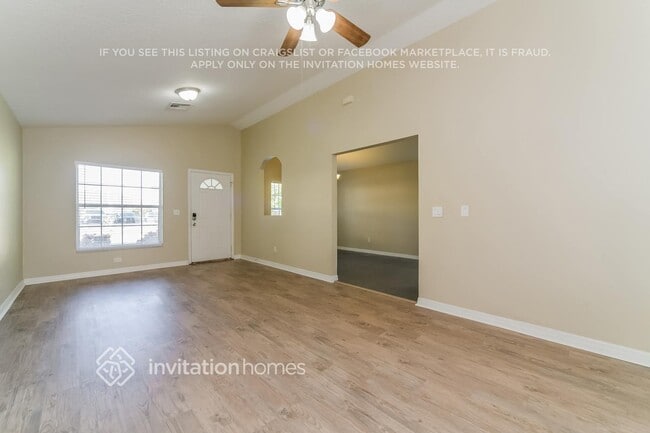 Foto del edificio - 215 1st St