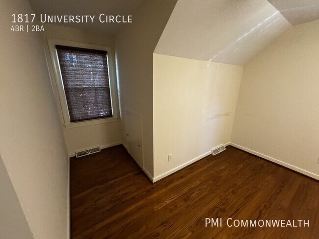 Building Photo - 4 Bed / 2 Bath (Available Now)