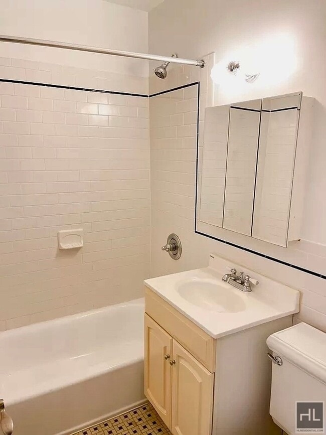 Building Photo - East 84th Street