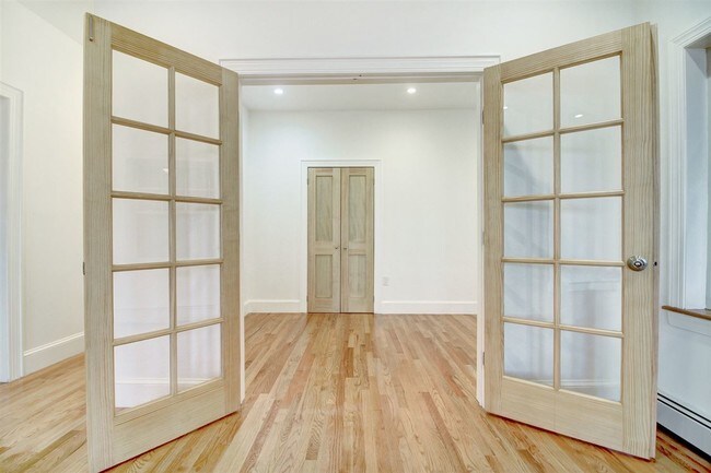 Foto del edificio - 5303 Boulevard E
