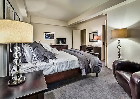 Building Photo - 1 Bedroom 1 Bathroom Apartment