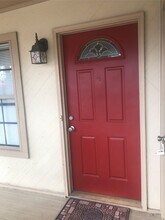 Building Photo - 1022 Wilson Rd