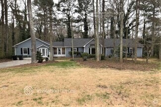 Building Photo - 2211 Arden Dr